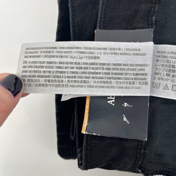 Abercrombie & Fitch Curve Love Ultra High Rise 90s Straight Jean Size 30/10S NWT - Picture 11 of 12